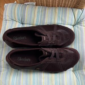 Skechers Women's Dark Brown Slip-On Sneakers